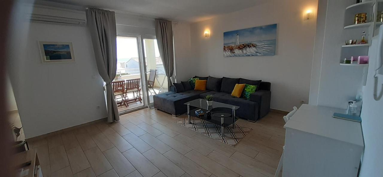 Apart Sa Terasom 250M Od Plaze,Parking,Wi Fi,Rostilj Trogir Exteriör bild