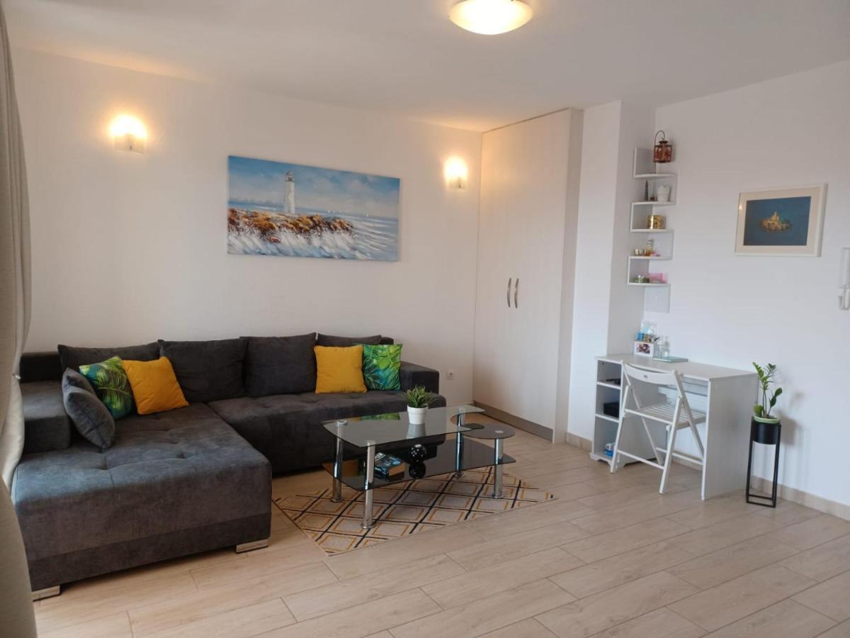 Apart Sa Terasom 250M Od Plaze,Parking,Wi Fi,Rostilj Trogir Exteriör bild
