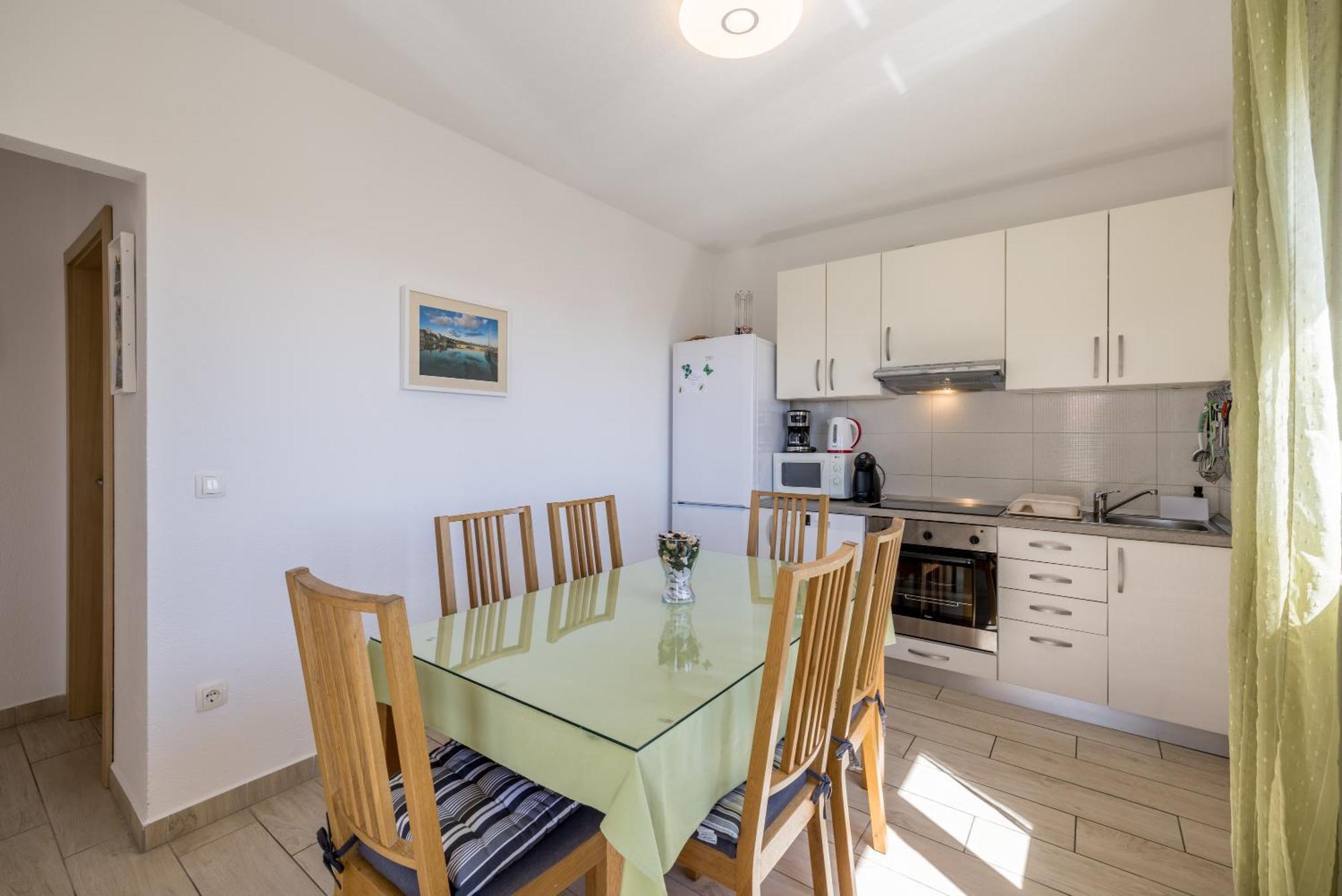 Apart Sa Terasom 250M Od Plaze,Parking,Wi Fi,Rostilj Trogir Exteriör bild