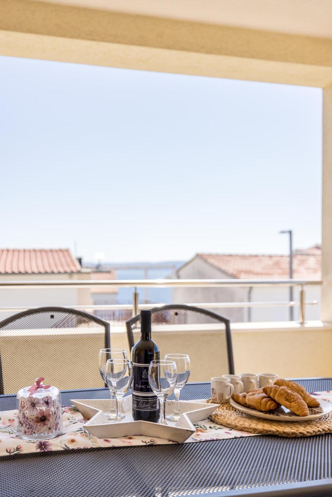 Apart Sa Terasom 250M Od Plaze,Parking,Wi Fi,Rostilj Trogir Exteriör bild